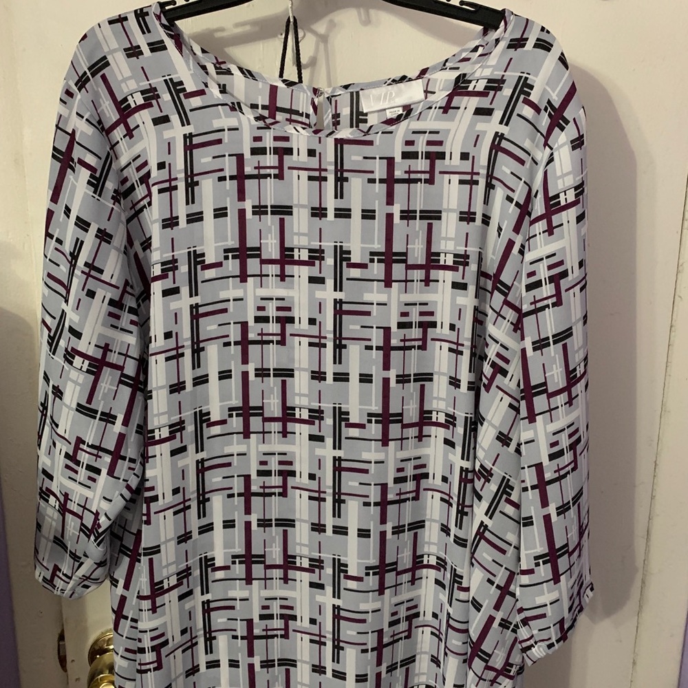 Vip Avenue 22/24 like new shirt